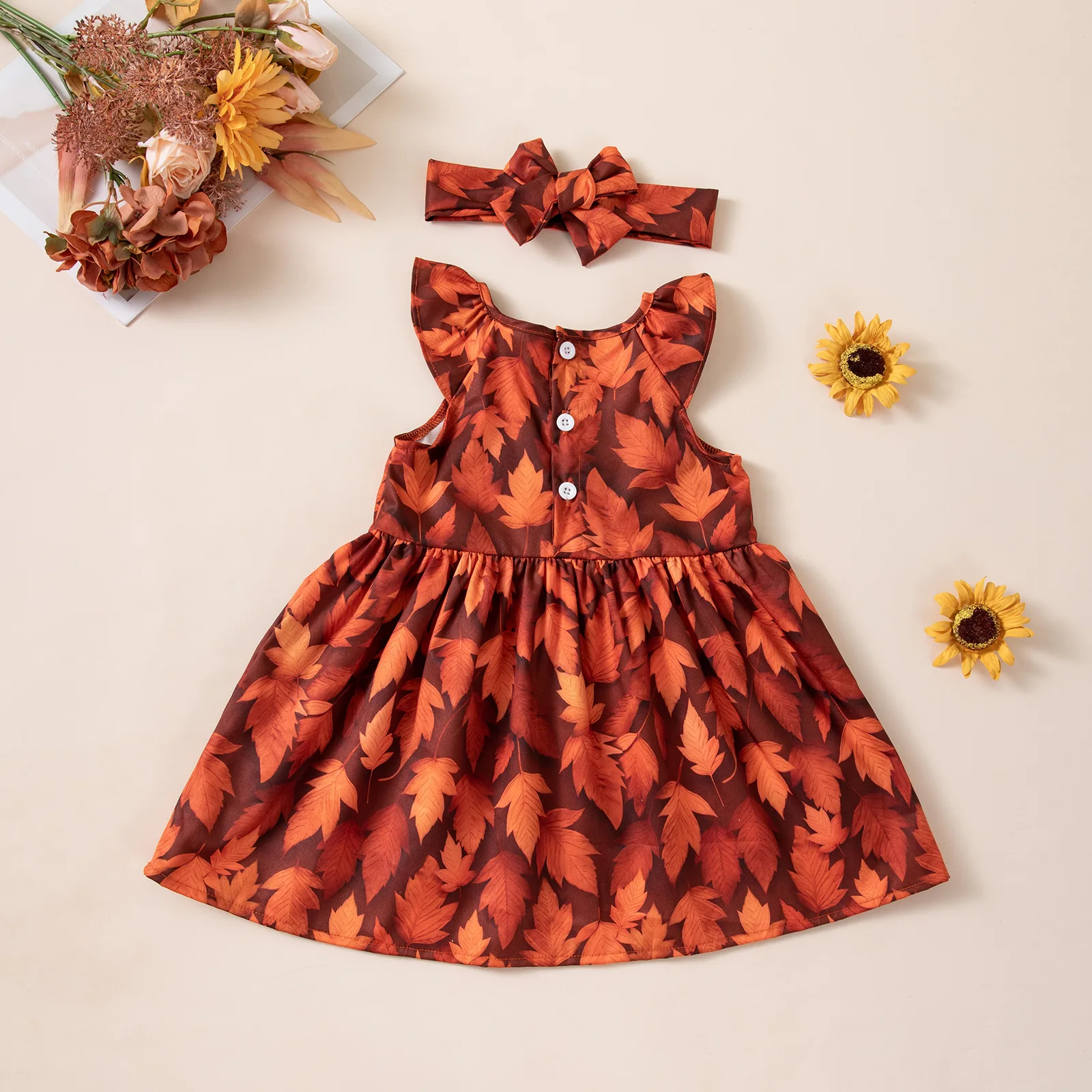 New Girls' Retro Maple Leaf Sleeveless Flying Sleeve Princess Dress Festival Theme Photo