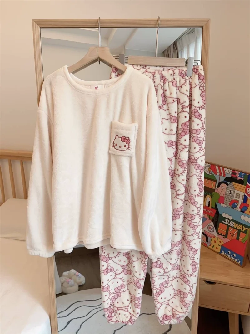 

Hello Kitty Pajamas Flannel Cute Pajamas Set Warm Fluffy Pajamas Plush Pajamas Tops Thickened Home Service Two-Piece Winter New