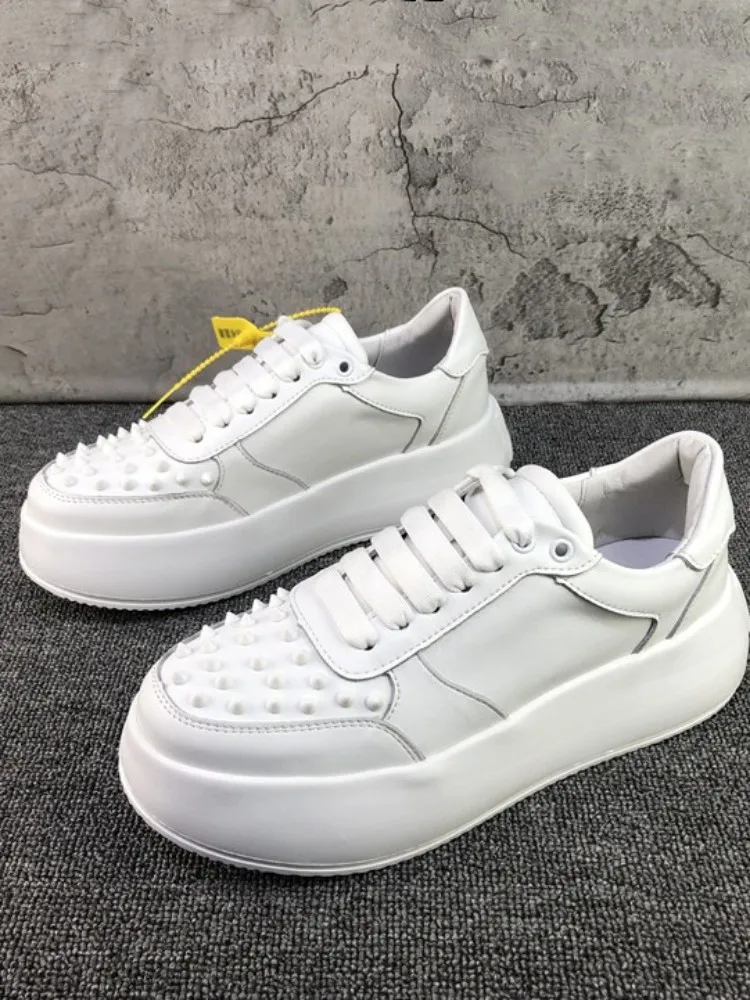 Punk Style Rivet Mens Footwear Casual Shoes Lace Up Thick Bottom Designer Shoes Round Toe Split Leather Men Platform Sneakers