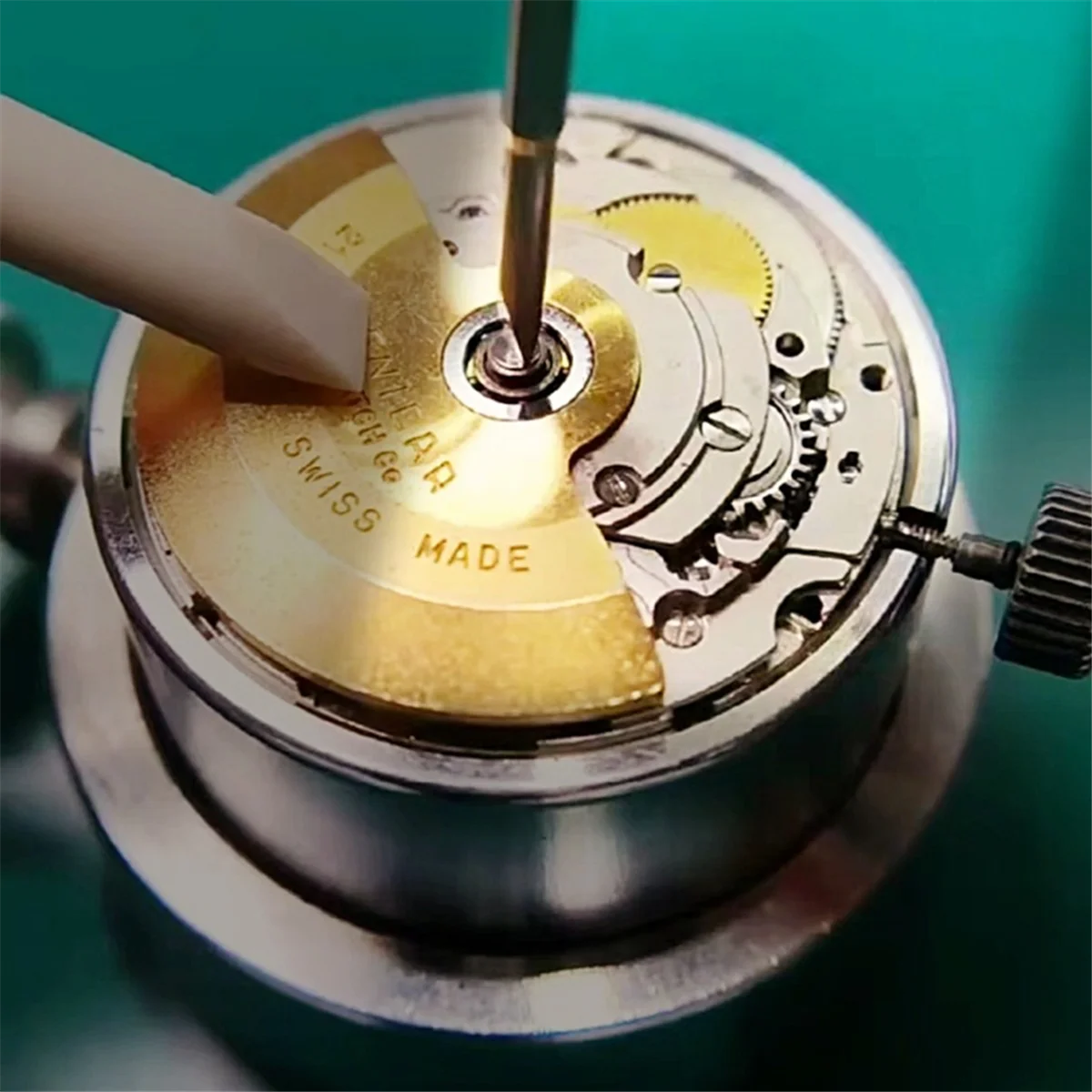 A002 Auxiliary Movement Core Clamp Watch Dial Cleaning Pen Watchmaker Watch Repair Tool