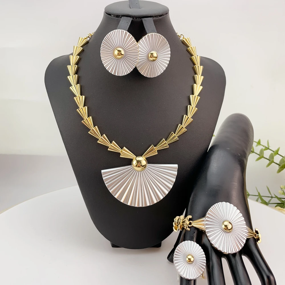 Exquisite and fashionable high-end jewelry set, suitable for various parties, brides and weddings to wear FHK24859