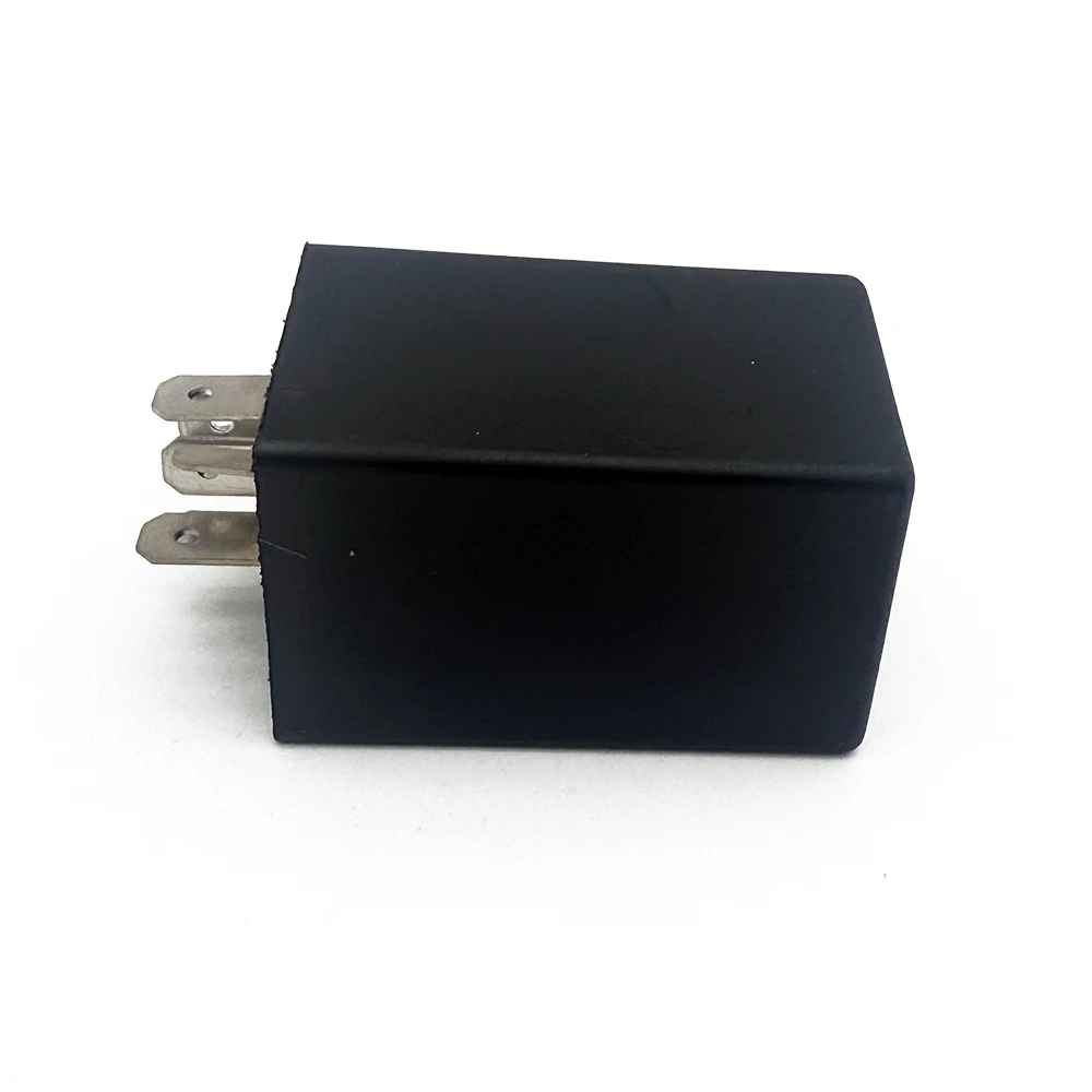 OE:1523612 1335482 1741091 1902328 New High Quality Electrical Wiper System Relay For Scania P G R T 4 Series