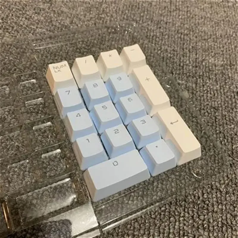 Teclado mecánico Zona numérica Keycap PBT Sublimación caliente Rosa gris Blanco Azul Rojo 17 teclas Transmisión de luz