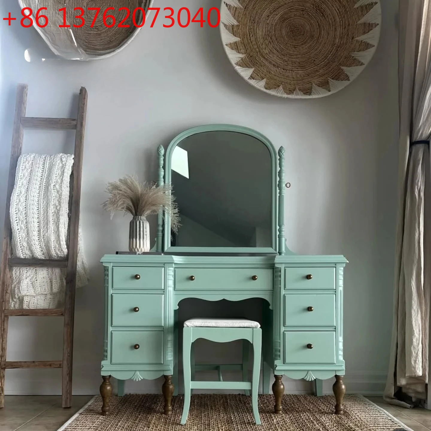 

French solid wood bedroom dressing table American simple makeup table