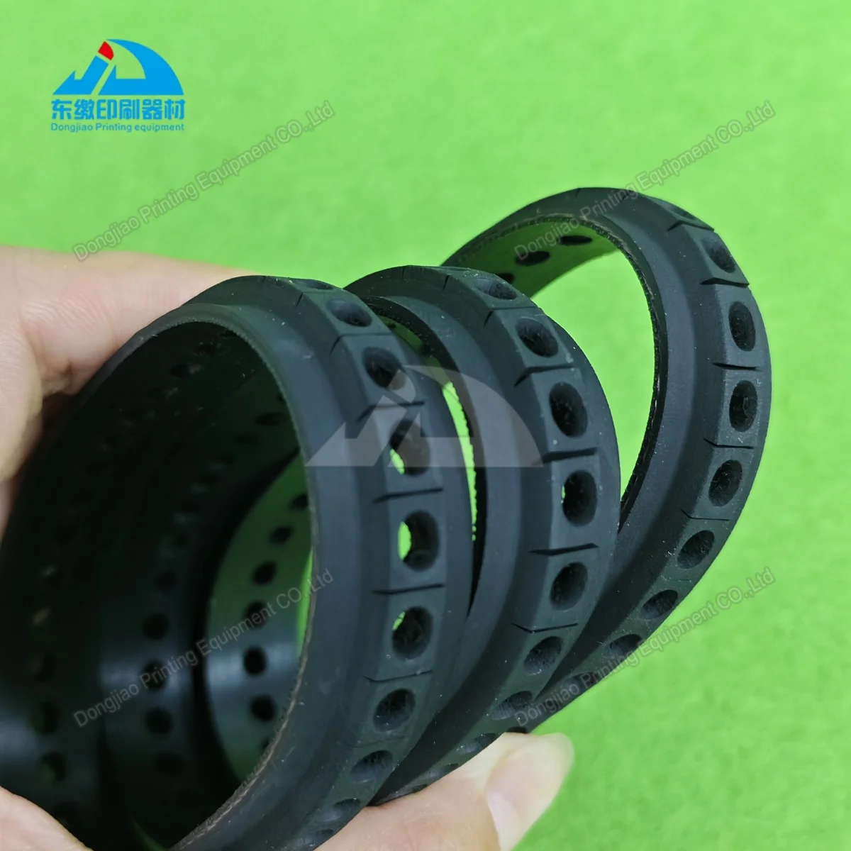 1 pieza GFH8310950 ZPO8300101 correa de cinta de succión 210x14mm 26/52/35 agujeros para piezas de maquinaria de impresión Offset de correa de succión Komori
