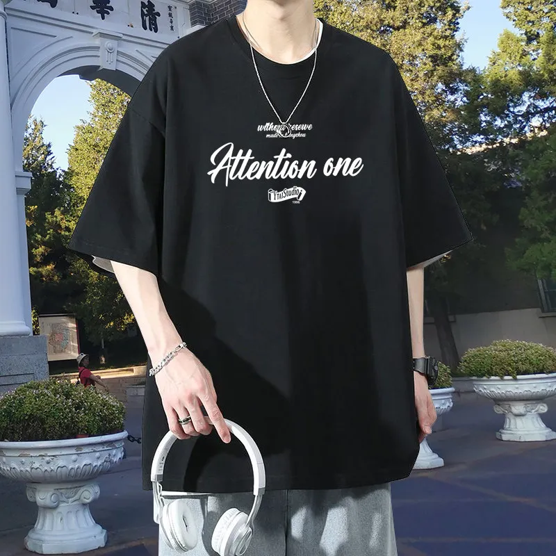 Batterie lithium Makita 18V d'origine, cloueur sans fil DFN350, clous de 15-35 mm, léger et compact pour la menuiserie et la finition.