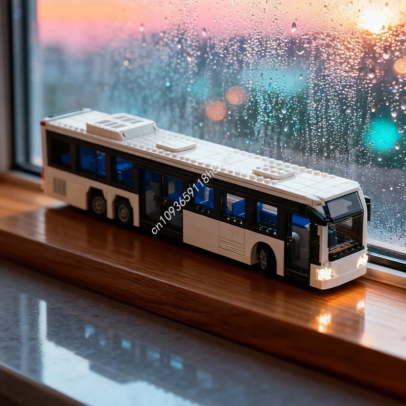 

706pcs MOC Mercedesesed Benz Citaro L W O Model Building Blocks Architecture Assemble DIY Toys Creative Christmas Gift Birthday