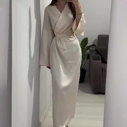 Robe spaghetti de déesse de luxe légère pour dames, robe fendue à la taille, robe éducative sexy, mode haut de gamme, nouveau style, printemps et automne 2024