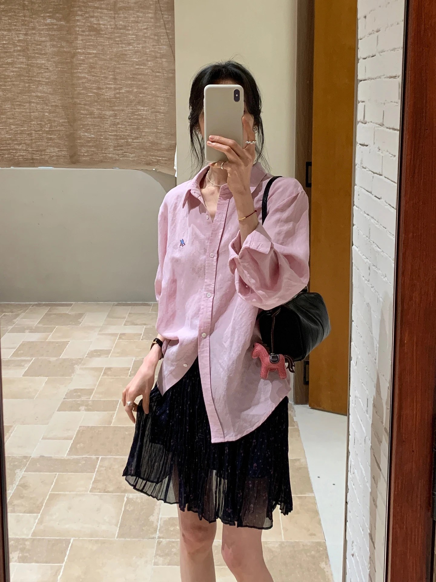 

Loose Fit Korean Sle Women's irt Pink Embroidery Long Sve Spring 2026 Breathable Comfortable Fabric Casual Chic