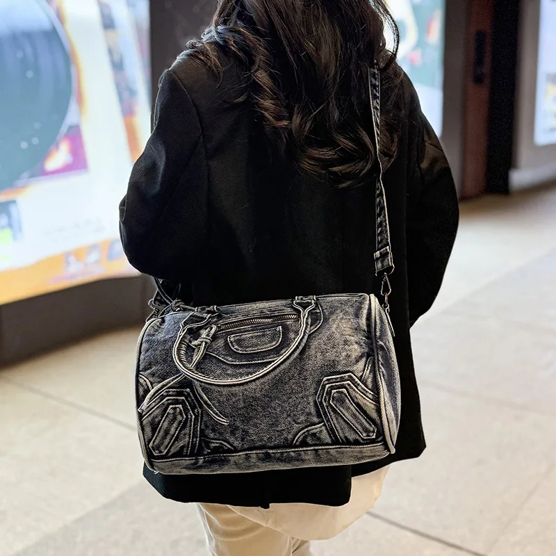 

2025 Washed Denim Tote Bag - Vintage Shoulder Purse for Women, Large Capacity Crossbody Bag