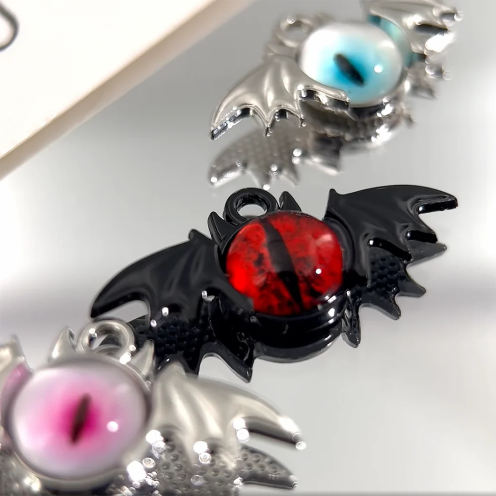 5pcs/lot Dark Wind Alloy Bat Magic Eye Pendant For DIY Anime Peripheral Necklace Keychain Bracelet Necklace Creative Jewelry image 4