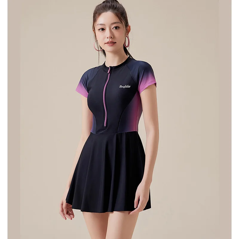 

Женские/подростковые купальники-рашгарды с защитой от УФ-излучения, спортивные купальные костюмы на молнии, пляжная одежда с юбкой и шортами-бойшортами