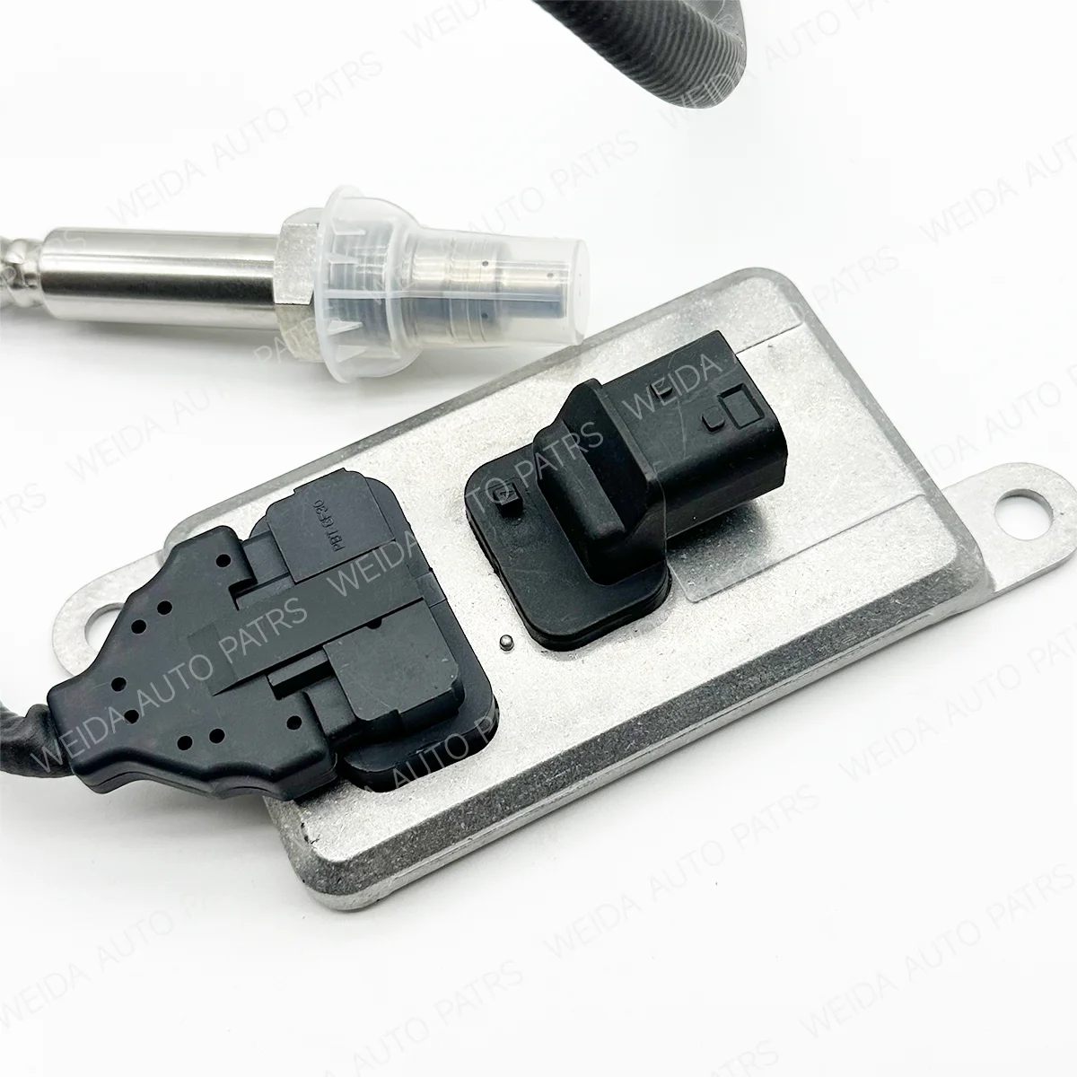 

NOX Sensor Nitrogen A0101539428 5WK96363 5WK9 6363 Oxygen Sensor For Mercedes-Benz Truck