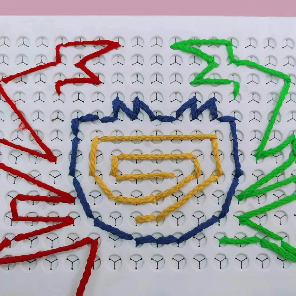 เด็ก Threading Board เด็ก Lacing Board ของเล่นเพื่อการศึกษา Threading Board สําหรับเด็ก Fine Motor Skills Development สําหรับเด็กวัยหัดเดิน