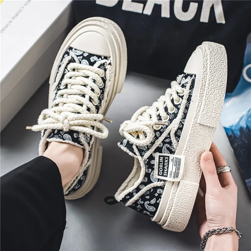 The New Retro Men Shoes Spring Platform Shoes Casual Sneakers Versatile Fashion Designer Shoes High Quality Men Sneakers ﻿