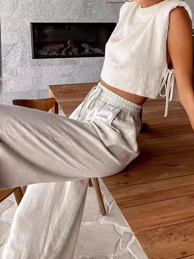 Fashionable Women's Two-Piece Set with Shoulder Pads Wide Leg Pants And Pockets Summer Collection Chinese Manufacturer