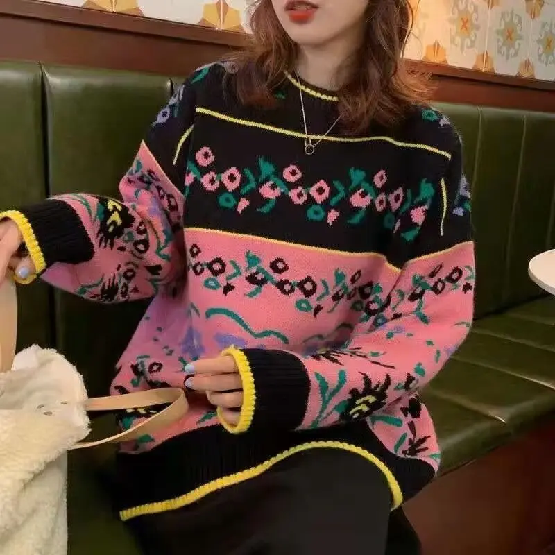 

2025 Trendy High End Knitted Sweater Women Loose Oversized Lazy Style Slimming Jacquard Round Neck Top
