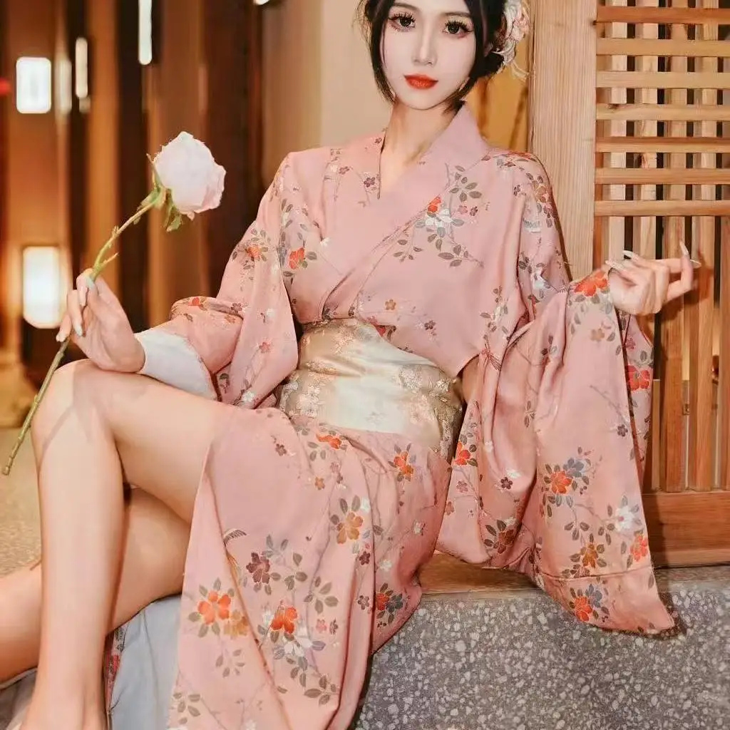 Vintage kimono Women's Traditional Japanese Clothing Halloween Event Geisha Cosplay Costume Vintage Photography Yukata Robe