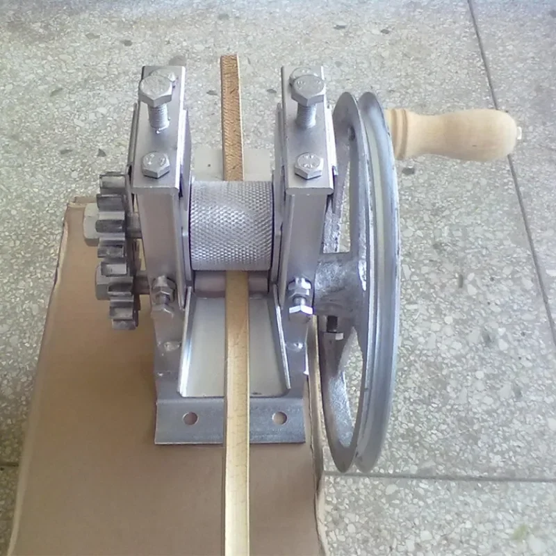 

Small hand operated shredder, manual shredder, bamboo strip opener, strip slicer, strip layering