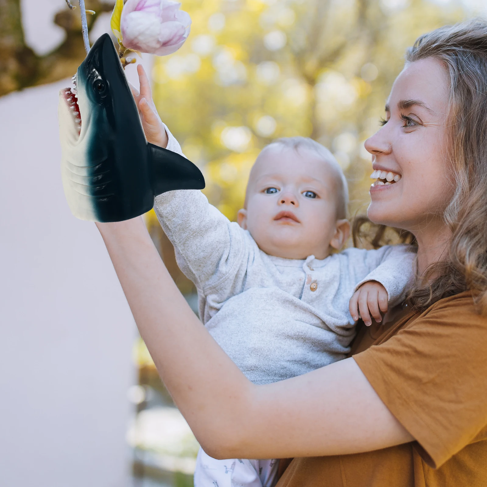 2 Pcs Shark Arm Puppet Role Play Toy Bite Finger Animal Head Hand Playful Child