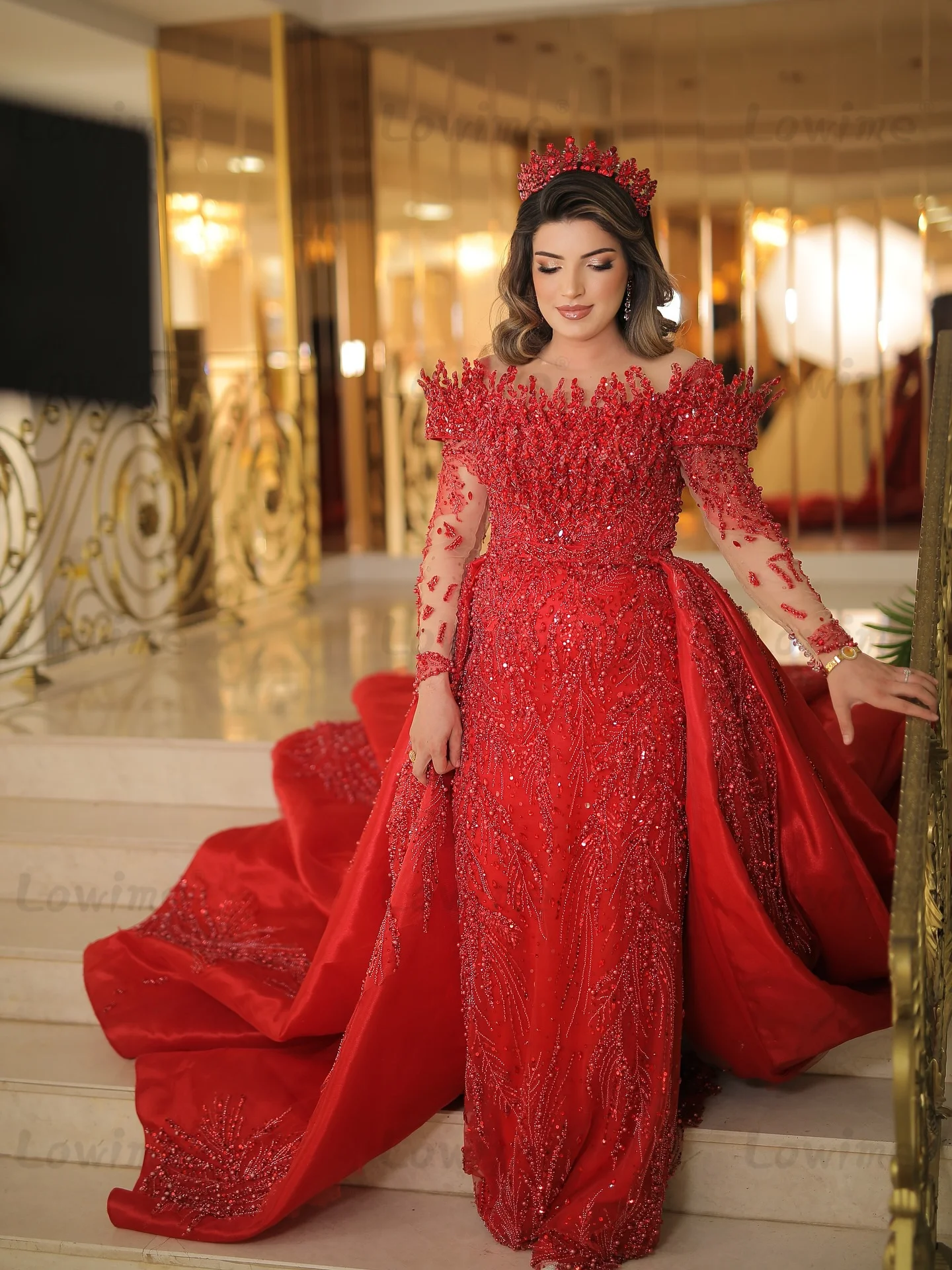 

Красные вечерние платья для свадьбы, кристаллы и бусы, 2026, арабские вечерние платья с длинными рукавами и съемным шлейфом по индивидуальному заказу