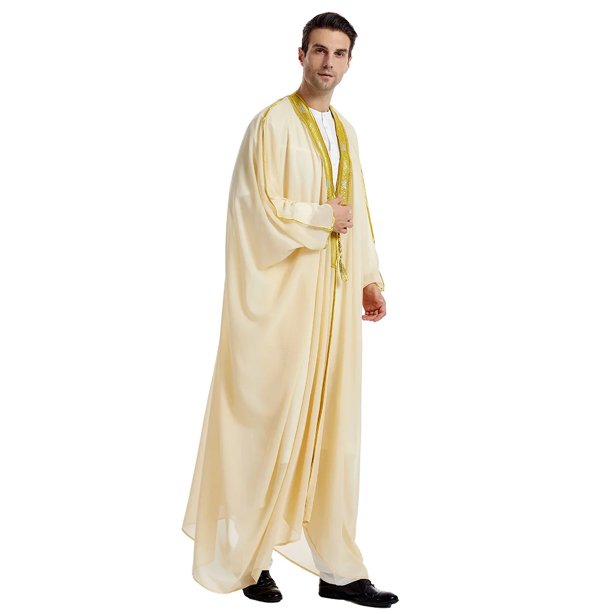 Dubai Men Muslim Stand-up Collar Plain abiti musulmani emirati arabi uniti, Arabia saudita, mantello esterno in Chiffon con perline d'oro ricamato