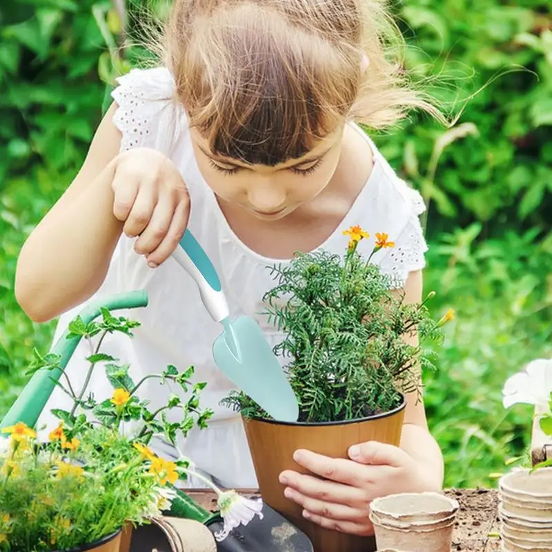 人間工学に基づいたハンドル付きのプラスチックガーデンショベル、子供の安全ガーデニングツール、多機能ライクショベル、庭の庭の農場