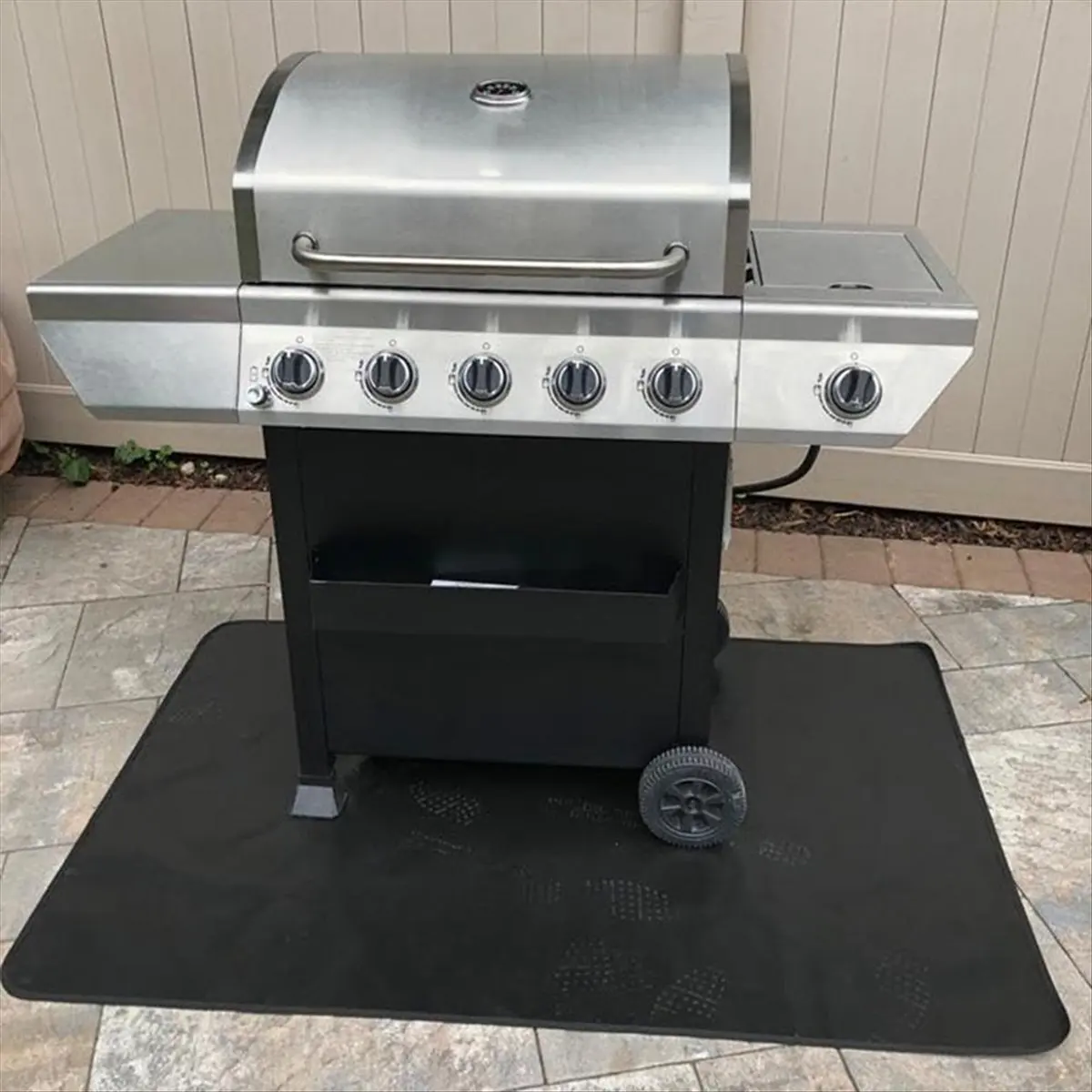 A45I Fire Grill Mat BBQ Grill Mat Folding Oil-Proof Grill Floor Pads Fireproof Floor Mat Fire Pit Mat for Deck A