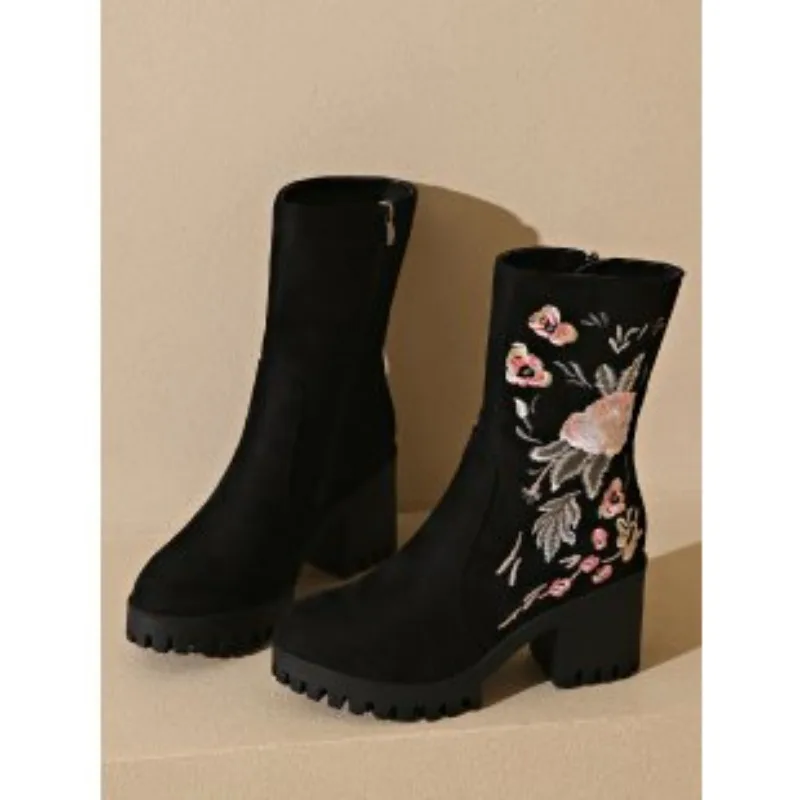 2024 Winter New Women's Embroidered Boots, Women's Square Heel Middle Boots, Suede Fashion Boots Hot Selling