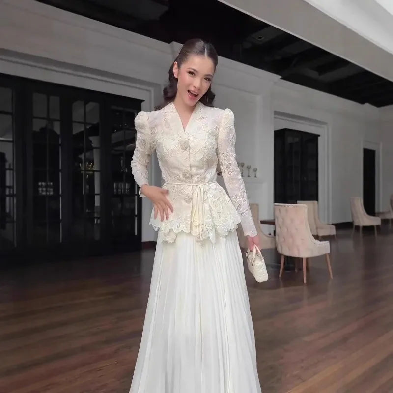 

Spring new noble and elegant temperament long sleeved waist cinched long skirt dress for women