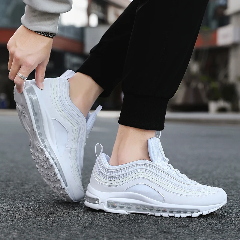 

Men's breathable and anti slip work shoes, fashionable sports shoes, men's outdoor hiking shoes, skateboarding shoes