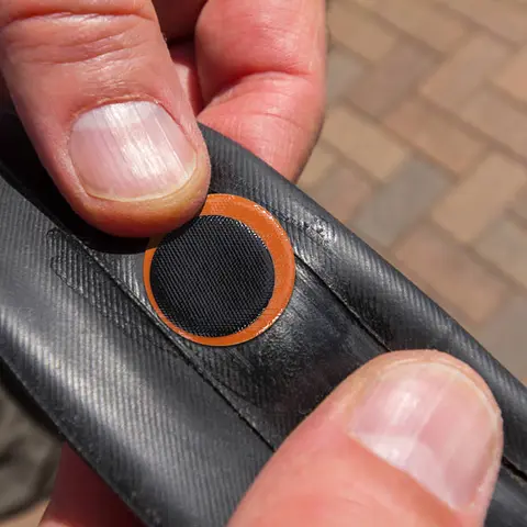 Cykeldäckreparationssats Lapningar Däckflik Slipfilm Kofot Multifunktionella Verktyg Cykeldäcklapp Cykelreparation Punktering 8 best sales cykelns punkteringsreparationssats - №4