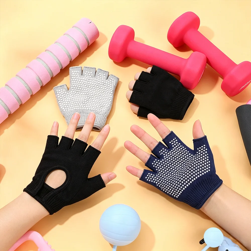 Gants de sport demi-doigts respirants pour yoga, avec grip amélioré, multicolores, pour Pilates, antidérapants professionnels pour fitness et cyclisme