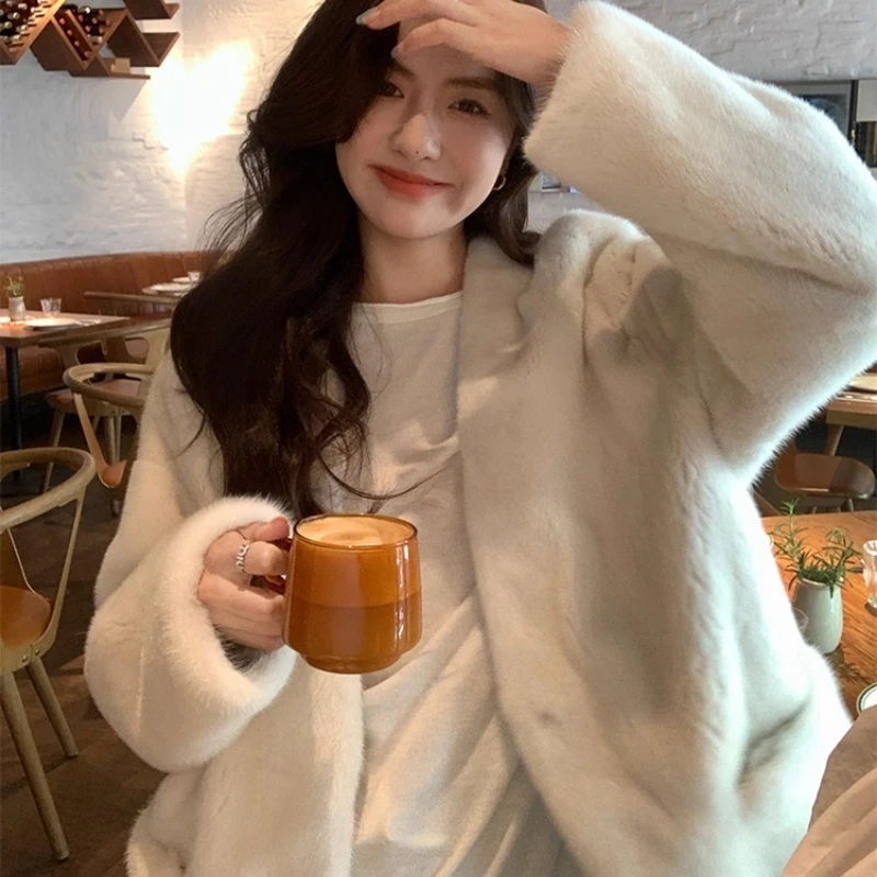 욜란페어리 리얼 벨벳 밍크 퍼 코트 고급 여성 겨울 보온 우아함 젊은 감각 패션 여성용 천연 밍크 퍼 재킷 2025