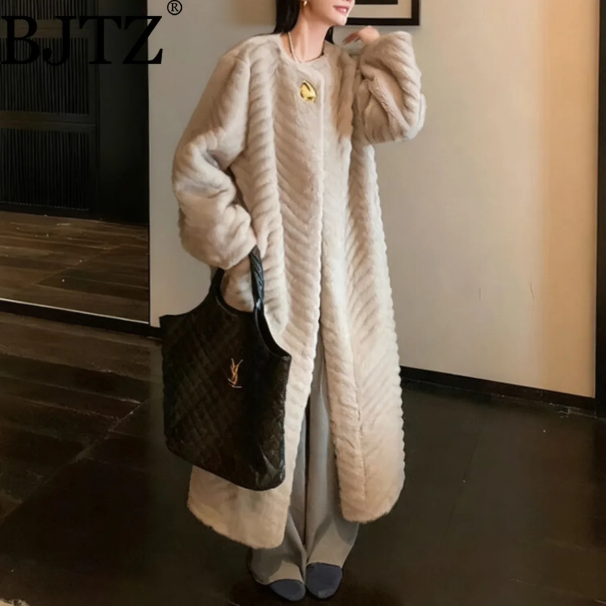 

BJTZ Women’s Long Vintage Fur Coat Round Neck Herringbone Coffee Brown Elegant Designer Work Warm Autumn Winter Premium