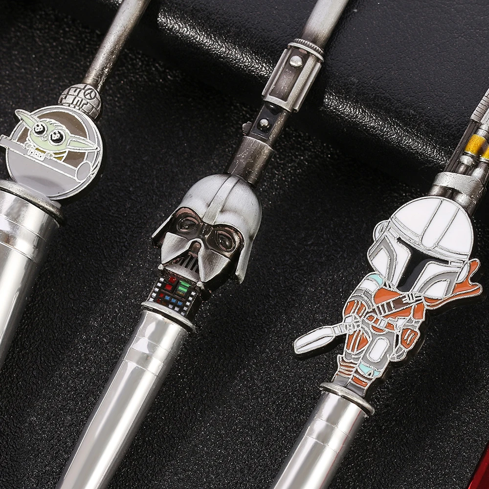 5pcs The Mandalorian Makeup Brush Star Wars Darth Vader Yoda Baby Foundation Powder Mixing Powder Eyeshadow Cosmetic Brush