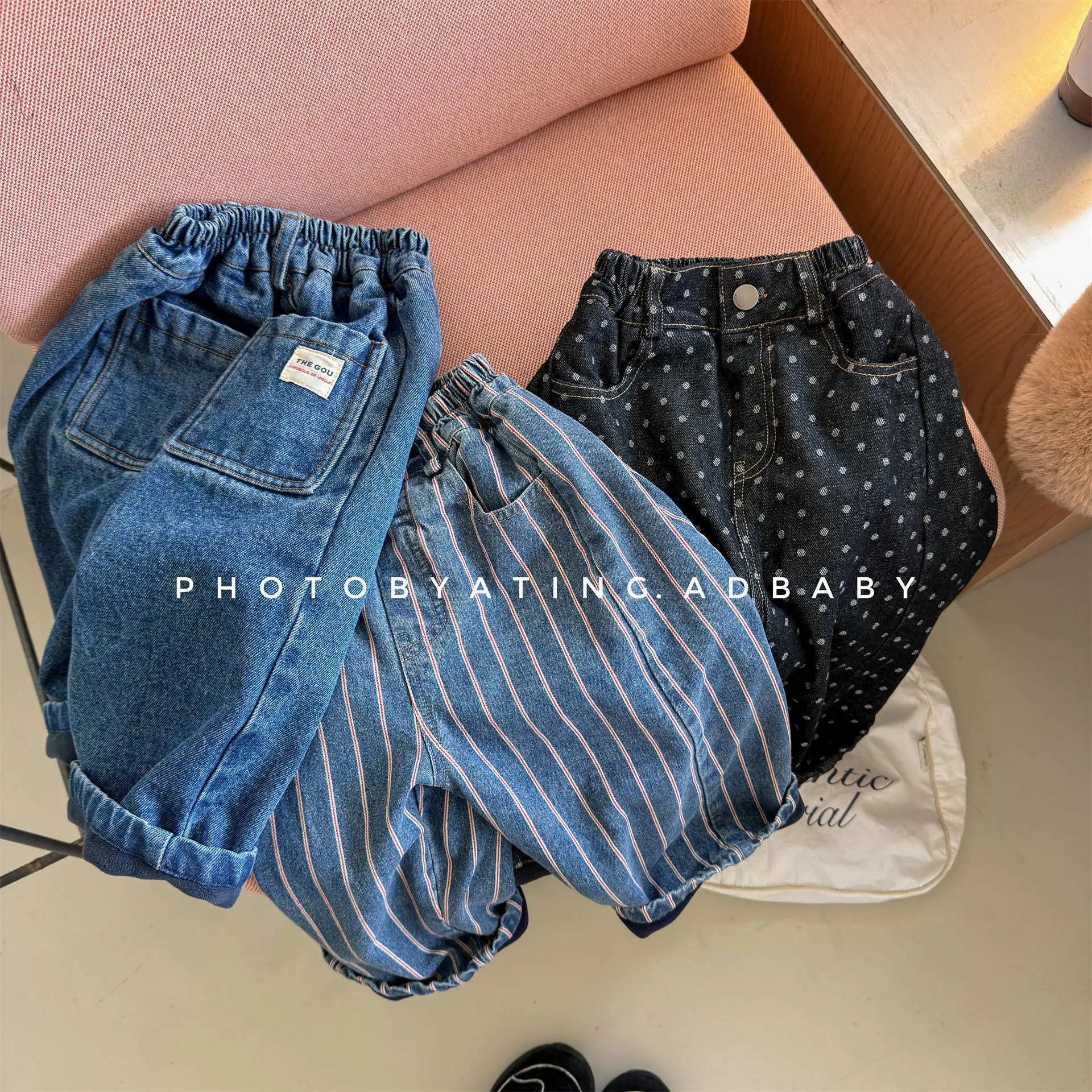 2026 Winter New Children Warm Fleece Jeans Boys Girls Plus Velvet Thick Denim Trousers Kids Loose Casual Pants Baby Clothes