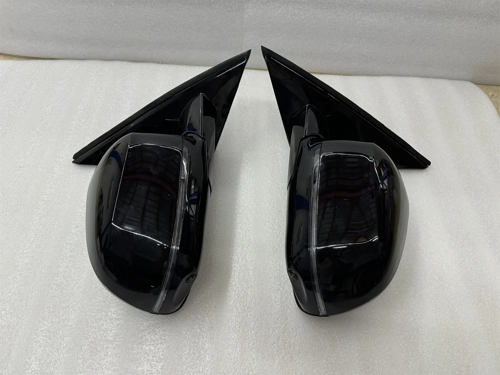 High Quality Rearview Mirror Suitable for  X5 G18 with Anti Glare Blind Spot  Function 2023-2024 G18 Rearview Mirror