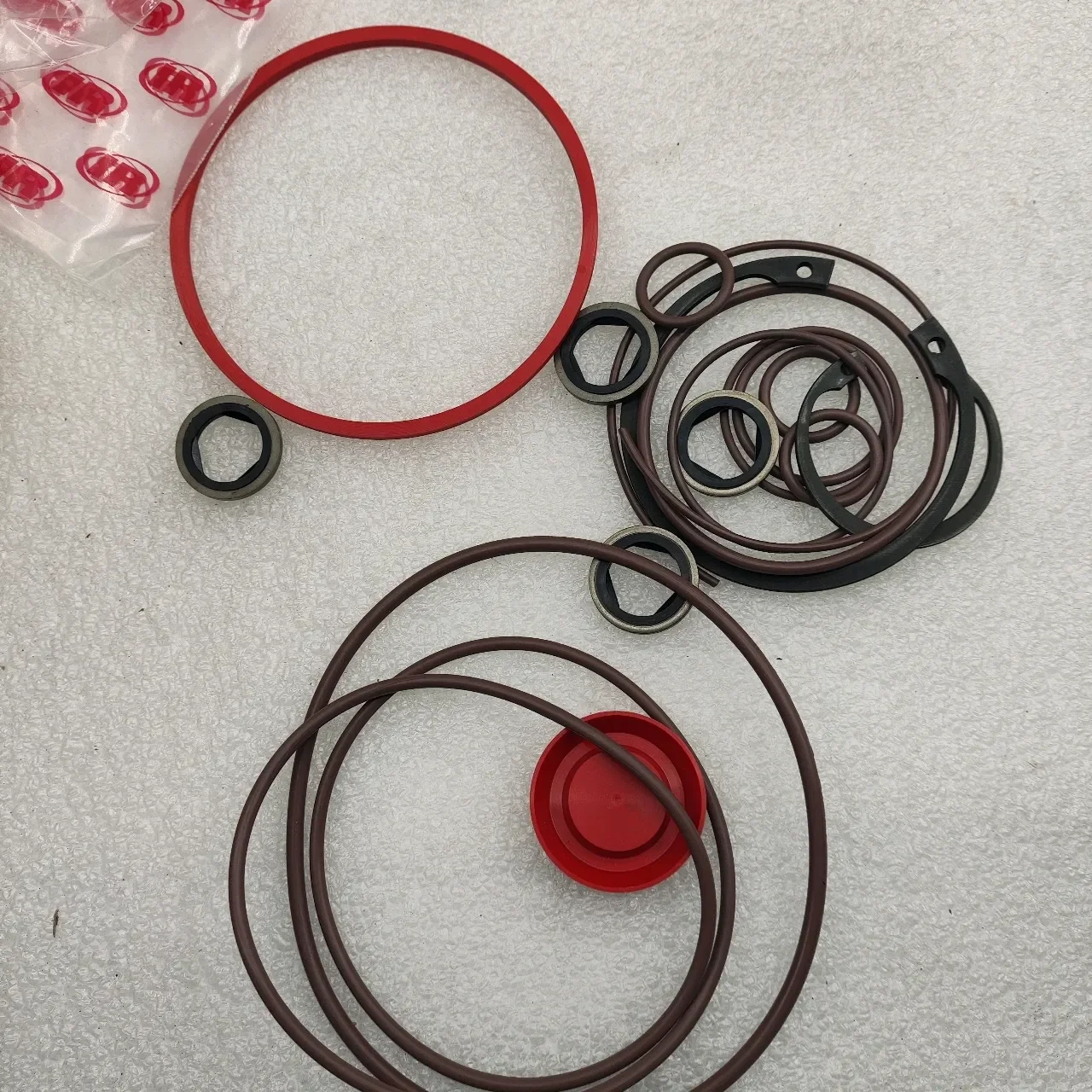 

Intake Valve Maintenance Kit Original Part VP1011305 for Industrial Screw Air Compressor Parts