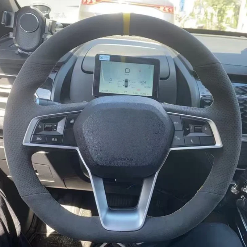 

Custom Hand-stitched Black Anti-slip Comfy Wear-resistant Breathable Suede Leather Car Steering Wheel Cover For BYD Qin Pro