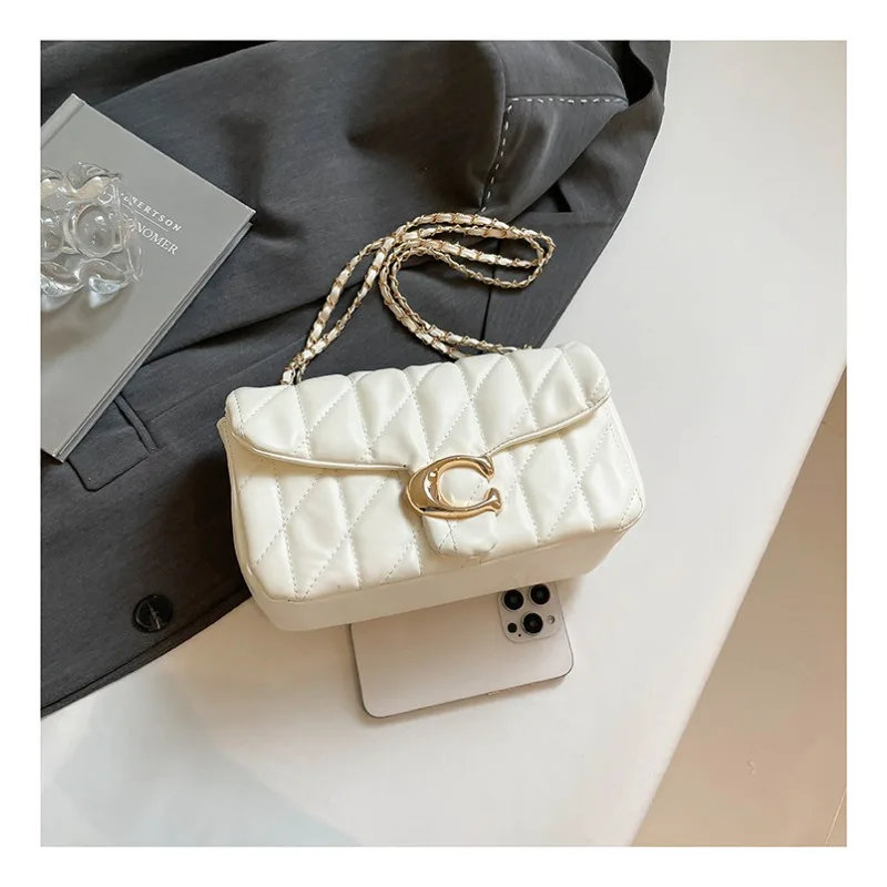 Damen Gesteppte Leder-Umhängetasche Luxus C-Logo Goldkette Crossbody-Tasche Designer Kleine Klapptasche Vintage Schwarze Abendclutch – Detail 6