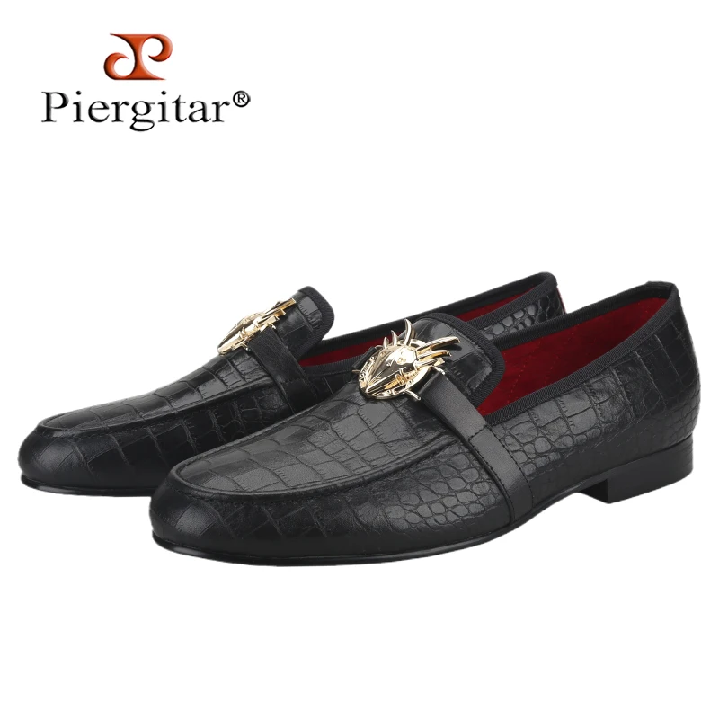 

Piergitar Black Embossed Leather Men Smoking Slippers With Fashion Metal Buckle Handmade Slip-On Loafers For Prom And Party Wear