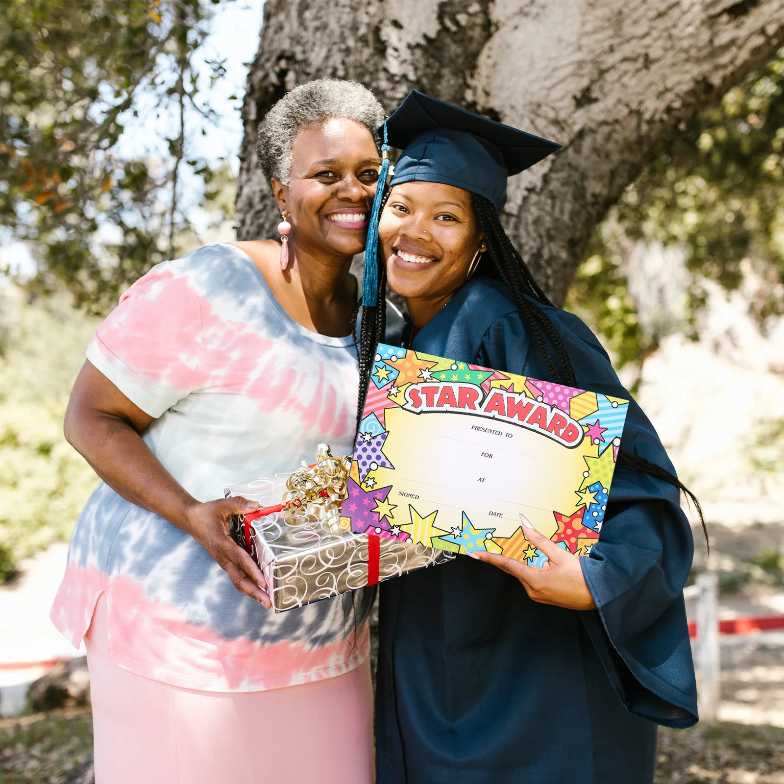 

20 Sheets Creative Certificate of Completion for Kindergarten Certificates Performance Award Paper English Printing Small