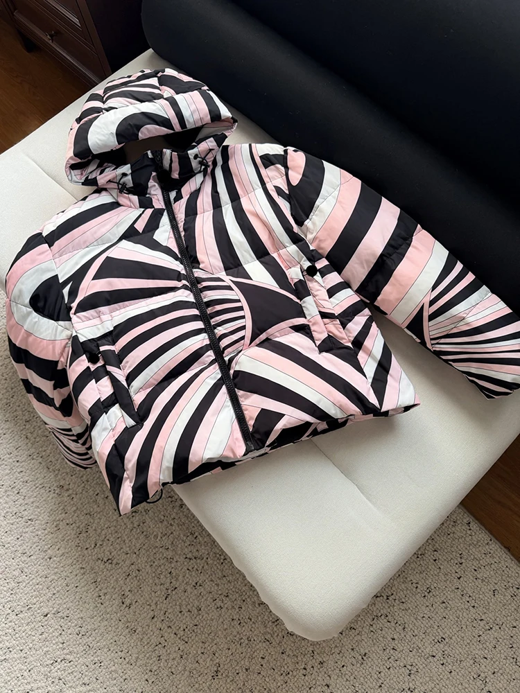 Winter Fashion Outdoors Vintage Geometric Print Casual Straight Barrel Down Jacket Women's Hooded Long Sleeve Pockets Warm Coat
