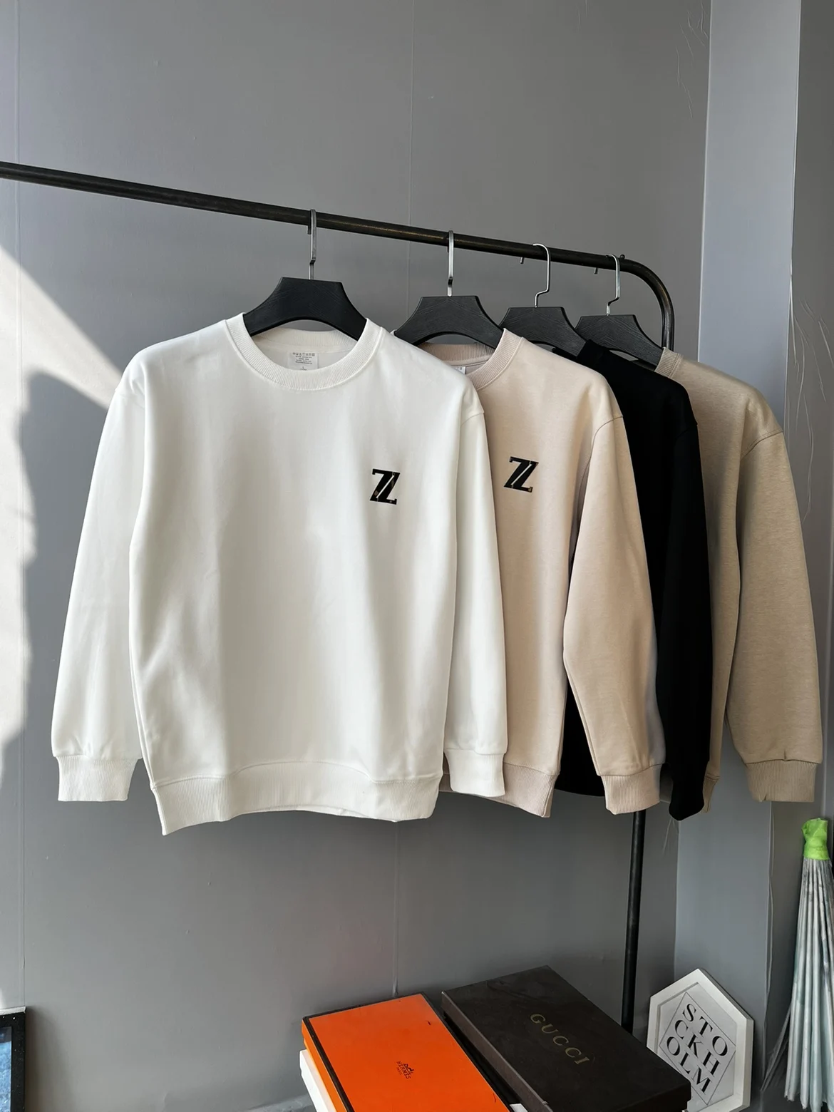 

Z Letter Logo Hoodie Casual round Neck Men's Fashion Spring Autumn New Style Printed Sweatshirt Youth Active Style Antifade W...