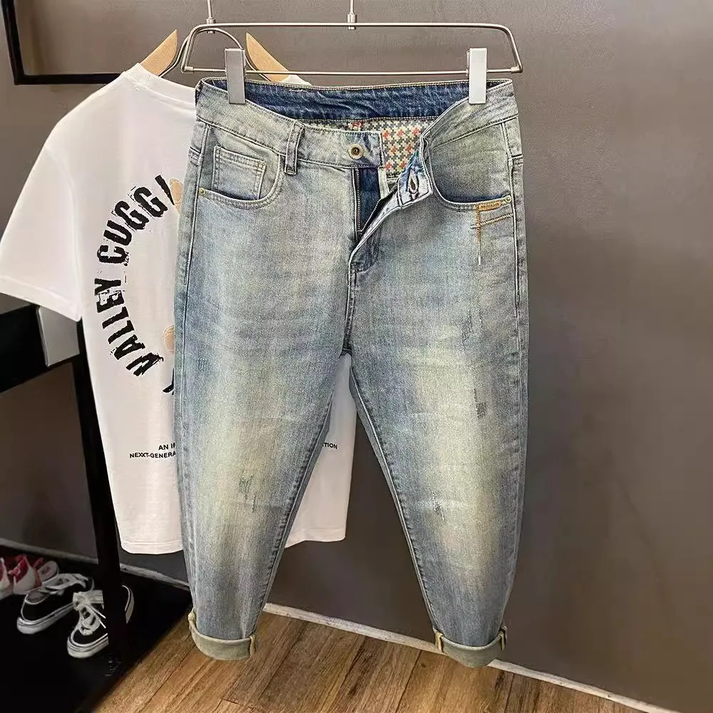 Erkekler için Japon Açık Renkli Kot Pantolon, Retro Harem Tarzı, Dar Kesim ve Kırpılmış Tasarımlı, Dar Kesim ve Esnek.