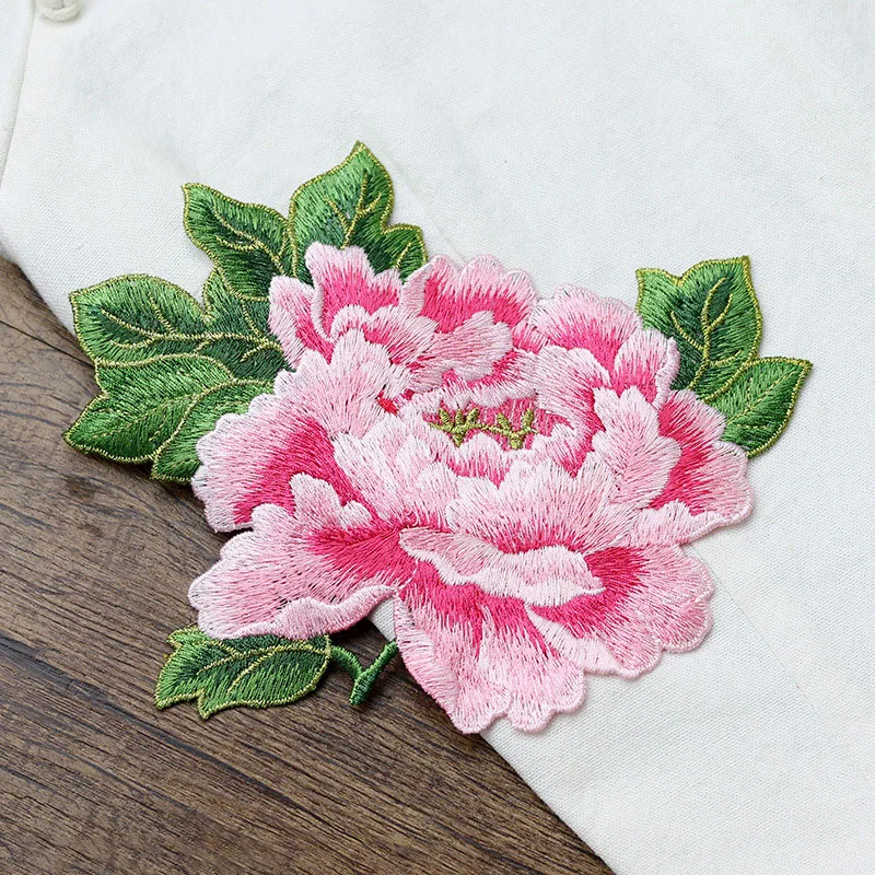 Einteiliger großer Pfingstrosen-Blumen-Stickerei-Aufnäher, elegante Aufnäher für Kleidung, Taschen, DIY-Dekoration