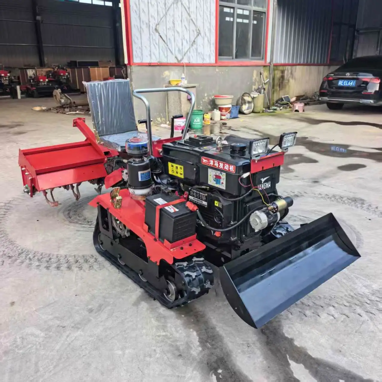 Mini Crawler Tractor 25HP Multi-Purpose Rotary Tiller Plow Weeder Ditcher Attachments For Farming