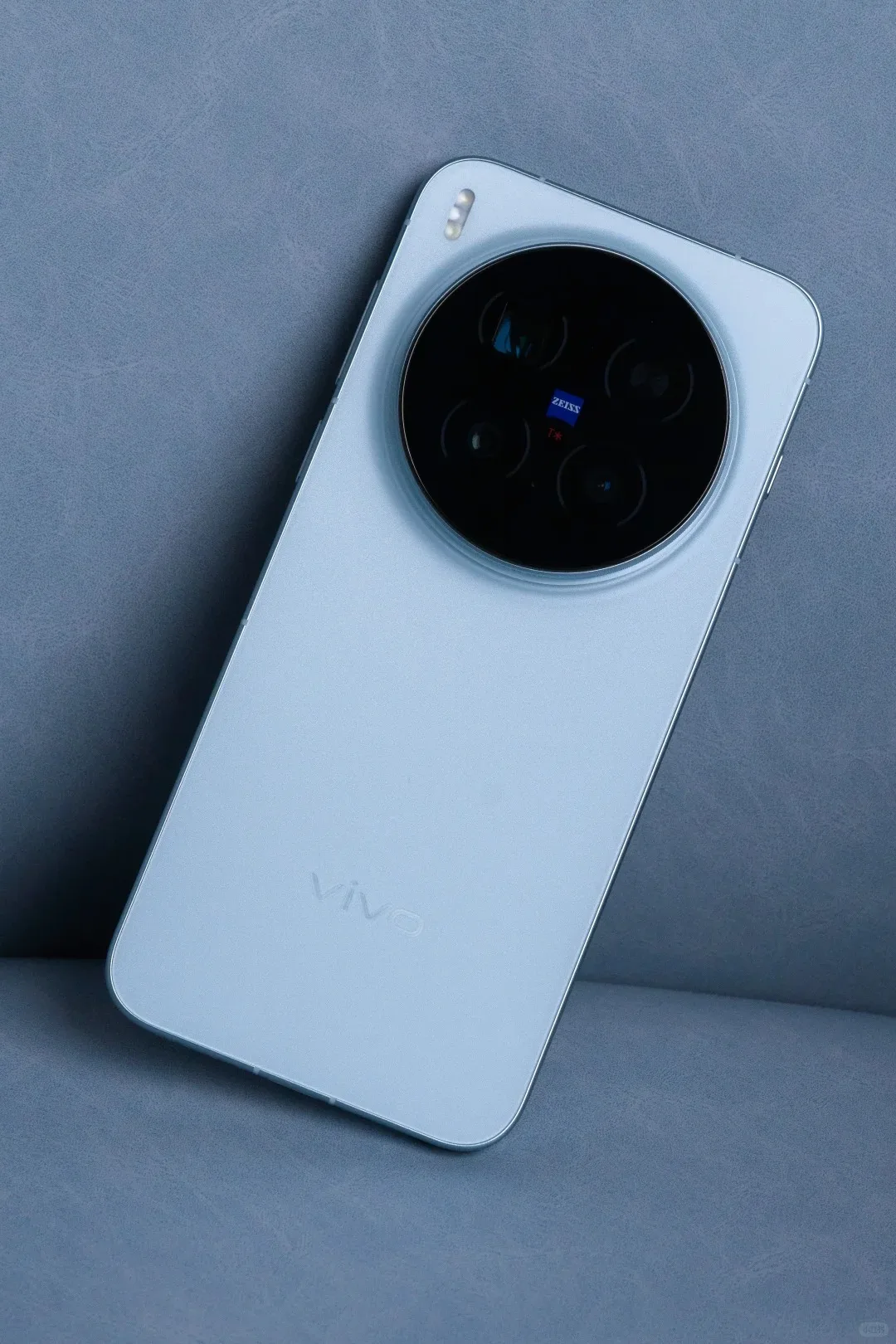 VIVO X300 Pro 5G Smartphone Dimensity 9500 6.78″AMOLED Display 6510mAh 90W FlashCharge 200MP ZEISS APO Telephoto Camera NFC OTG