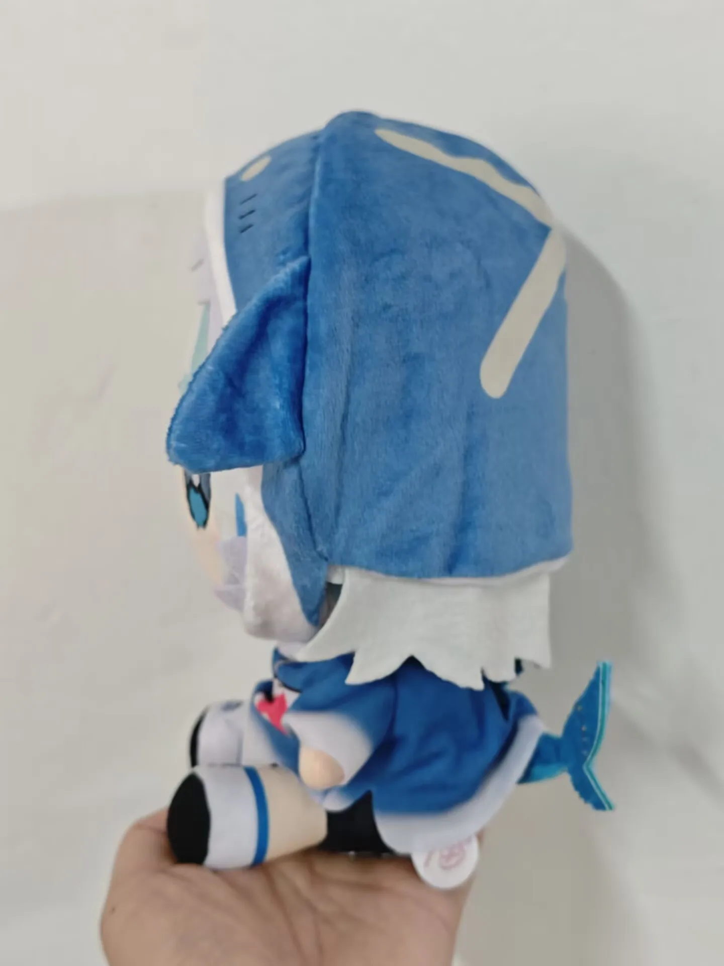 Urocza Japońska Anime Hololive Friends z U Gawr Gura Pluszowa Maskotka Wypchana Lalka Zabawka 21cm Prezent dla Dzieci